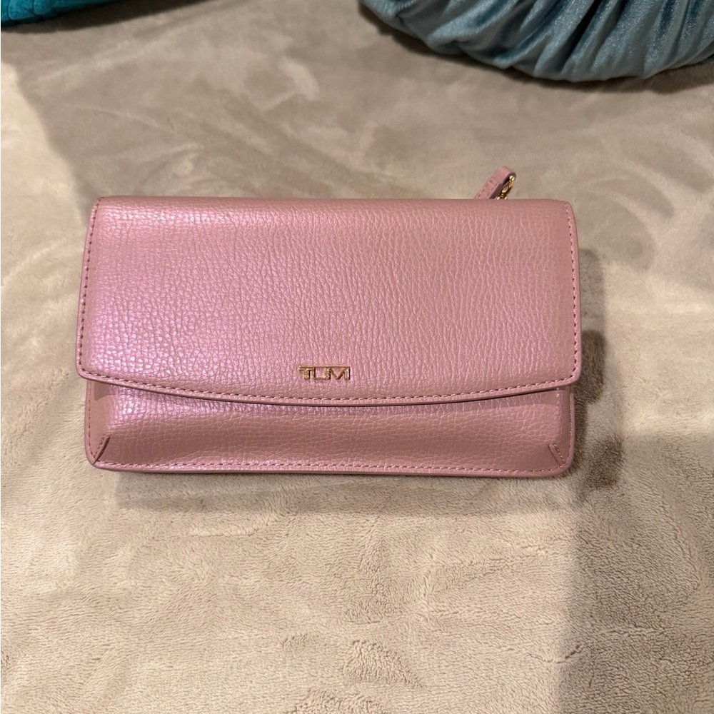 Tumi Belsen crossbody wallet zip Pink Leather Women's Bag